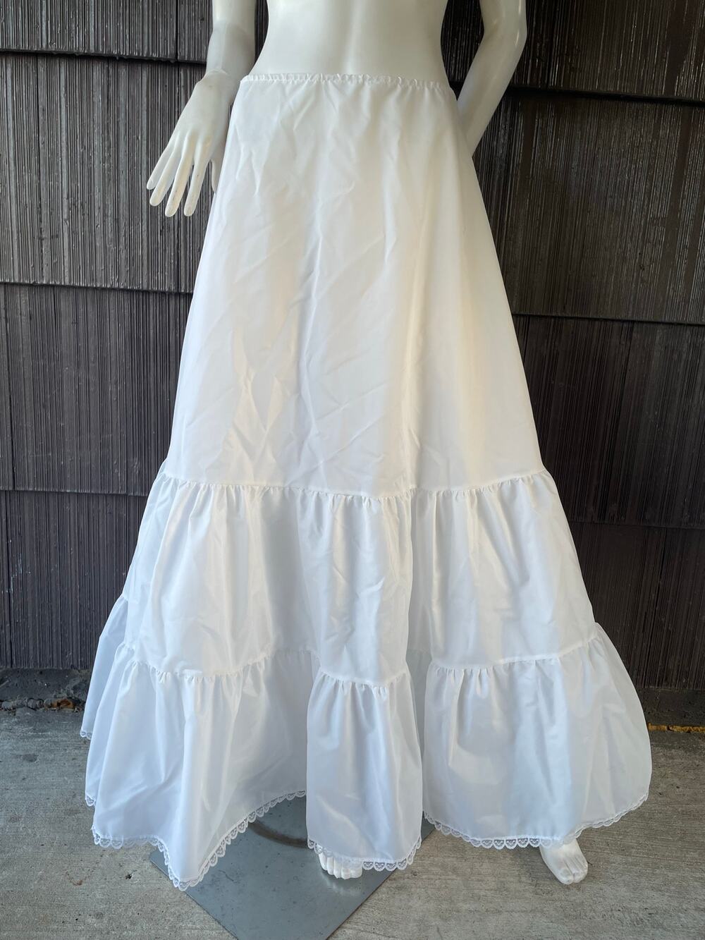🔥Vintage Darling Made In USA Tiered Bridal White Maxi Petticoat Lace Trim OS